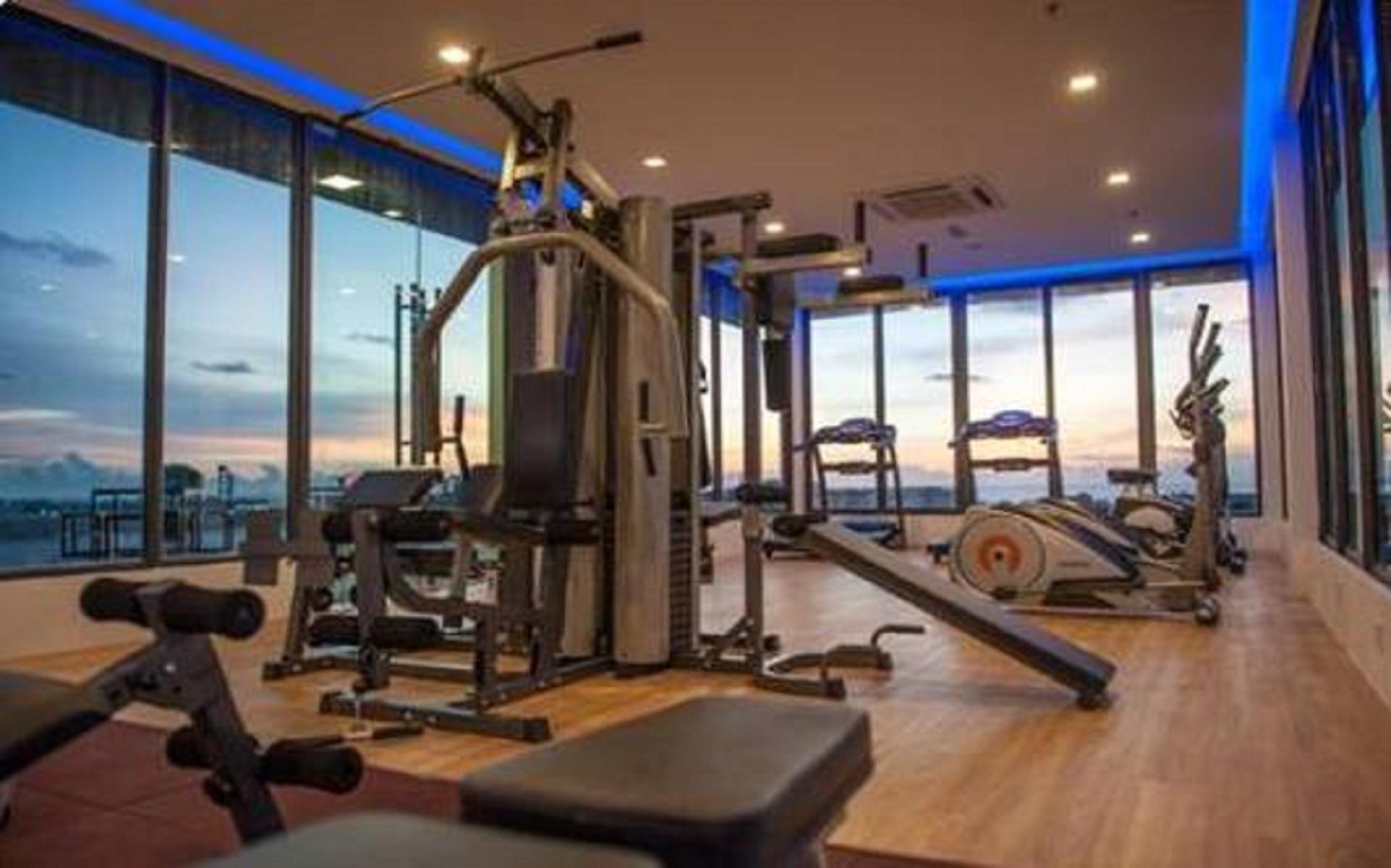 Sky Hotel Кота Кинабалу Екстериор снимка