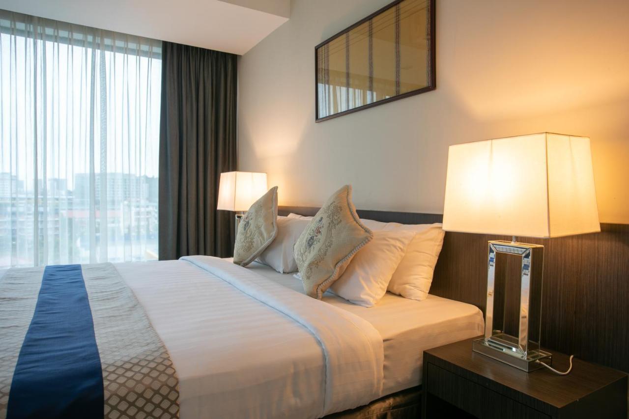 Sky Hotel Кота Кинабалу Екстериор снимка